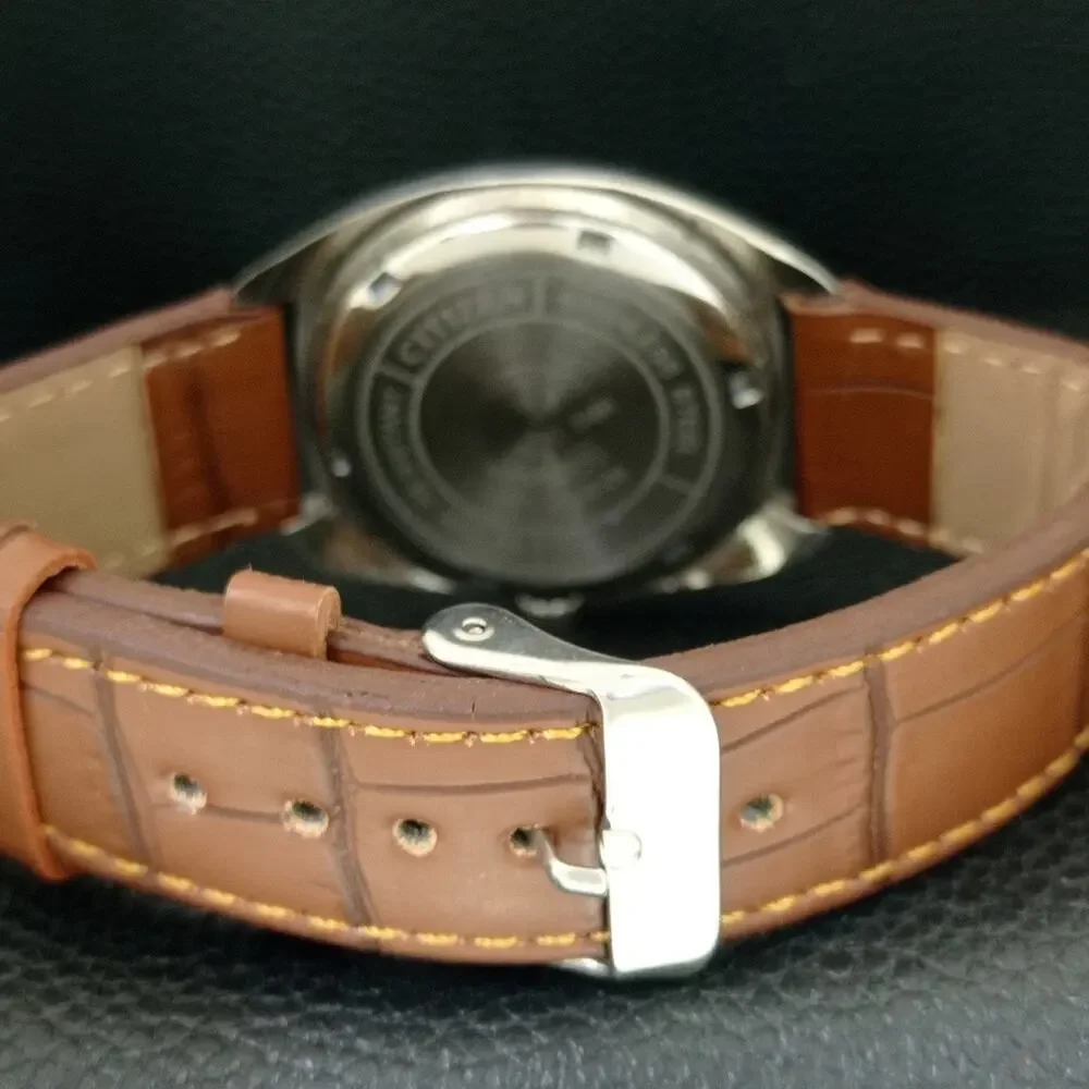 Vintage 1989 Citizen Manual Wound Mens Silver Watch & Silver accents